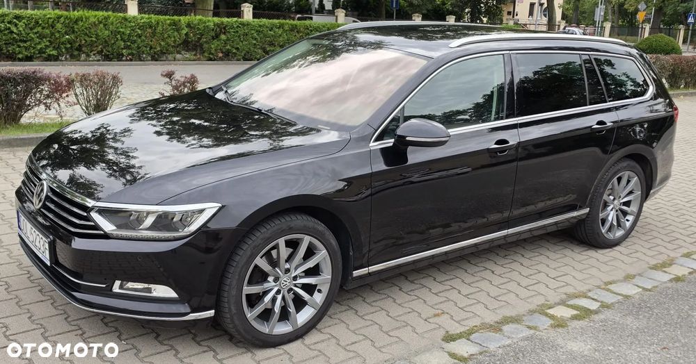 Volkswagen Passat 2.0 TDI (BlueMotion Technology) Highline - 1