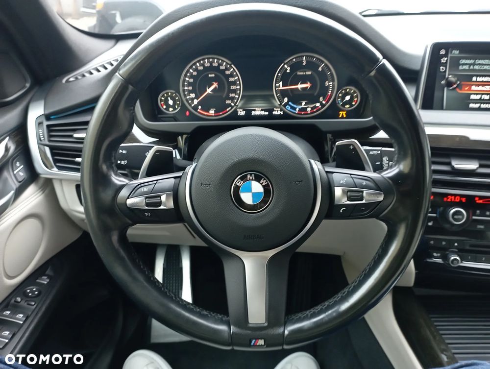 BMW X5 xDrive25d - 12
