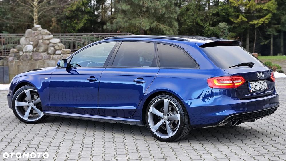 Audi A4 Avant 2.0 TDI DPF quattro S tronic S line Sportpaket - 9