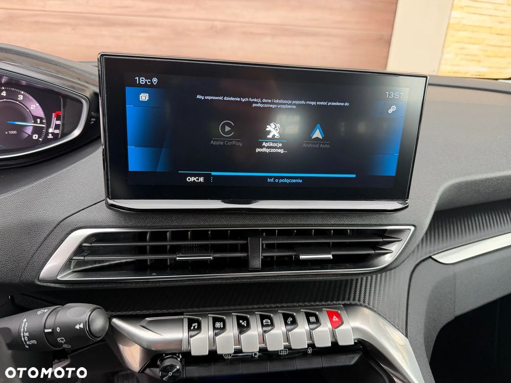 Peugeot 3008 - 18
