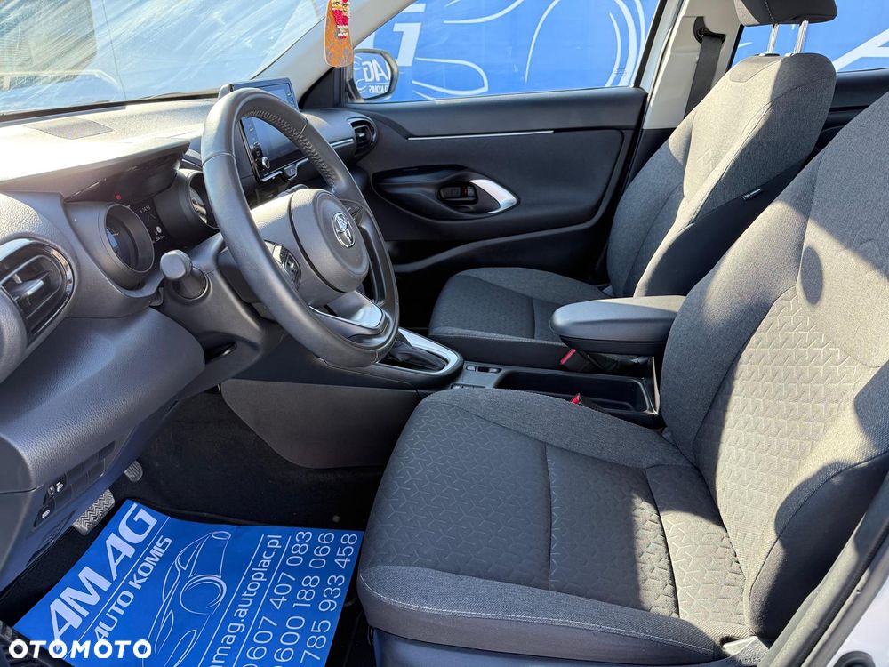 Toyota Yaris Cross 1.5 VVT-i - 15