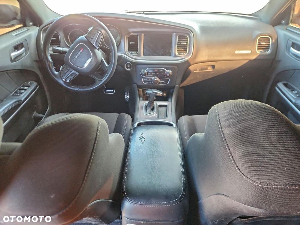 Dodge Charger 5.7 R/T - 7