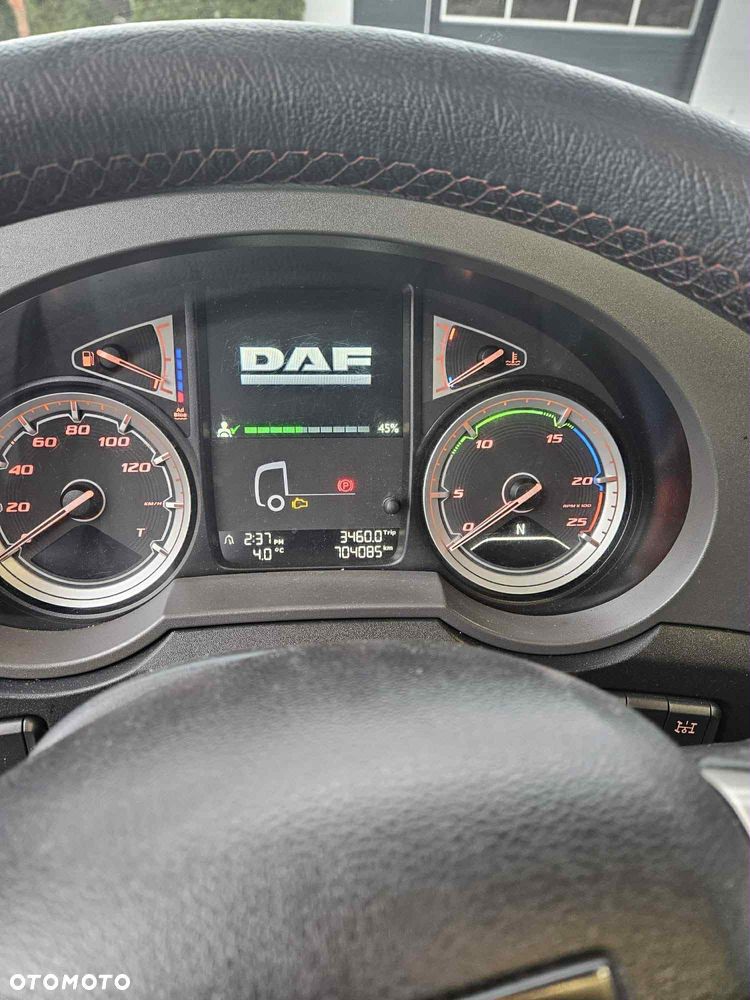 DAF FT XF 106.480 / STANDARD / RETARDER / KLIMA POSTOJOWA / SuperSpace - 17
