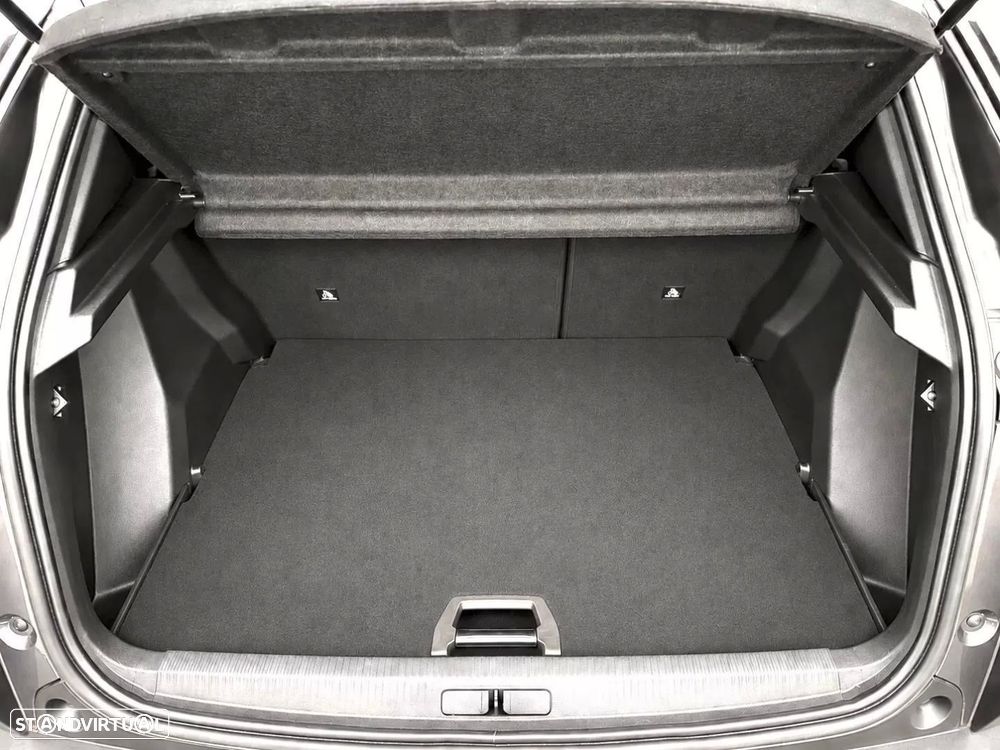 Peugeot 2008 1.2 PureTech GT Pack EAT8 - 13