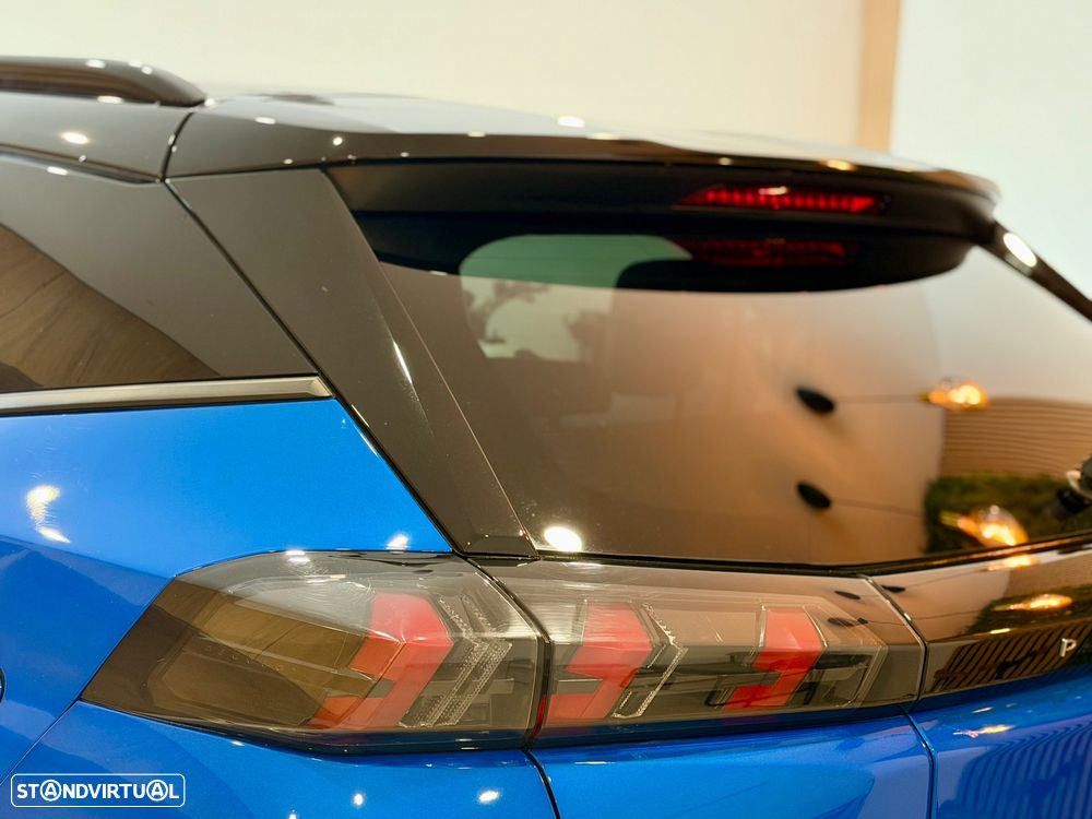 Peugeot e-2008 50 kWh Allure Pack - 19