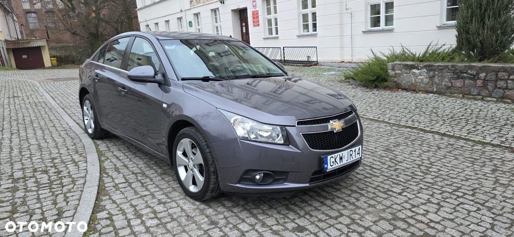 Chevrolet Cruze 1.8 LT+ - 1