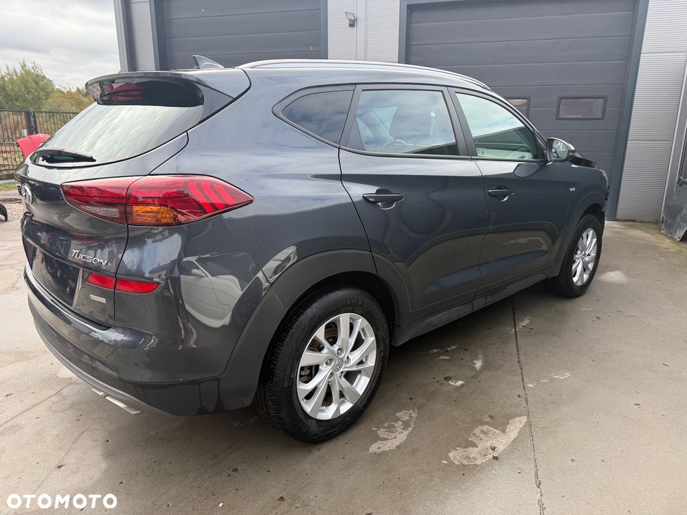 Hyundai Tucson 1.6 CRDi 48V-Hybrid 2WD DCT Select - 18