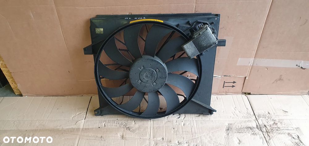 Wentylator chłodnicy wiatrak Mercedes ML W163 4.0 CDI A1635000293 - 1