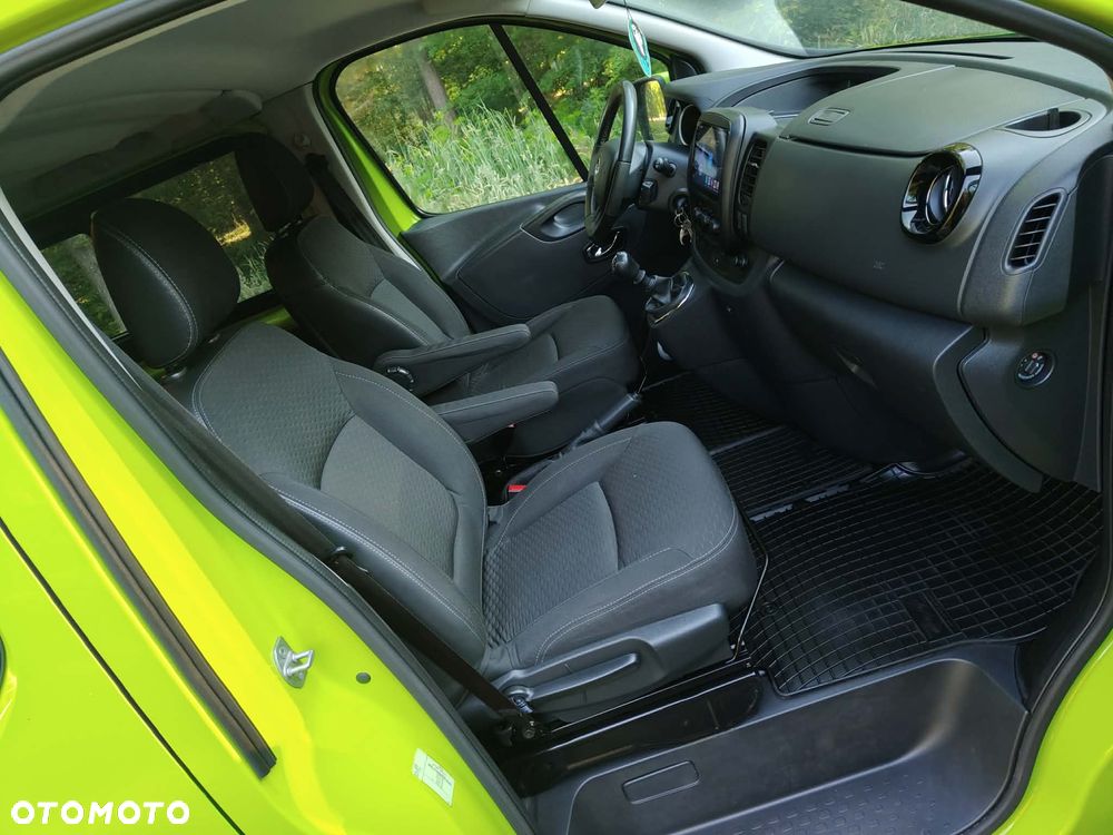 Opel Vivaro - 21