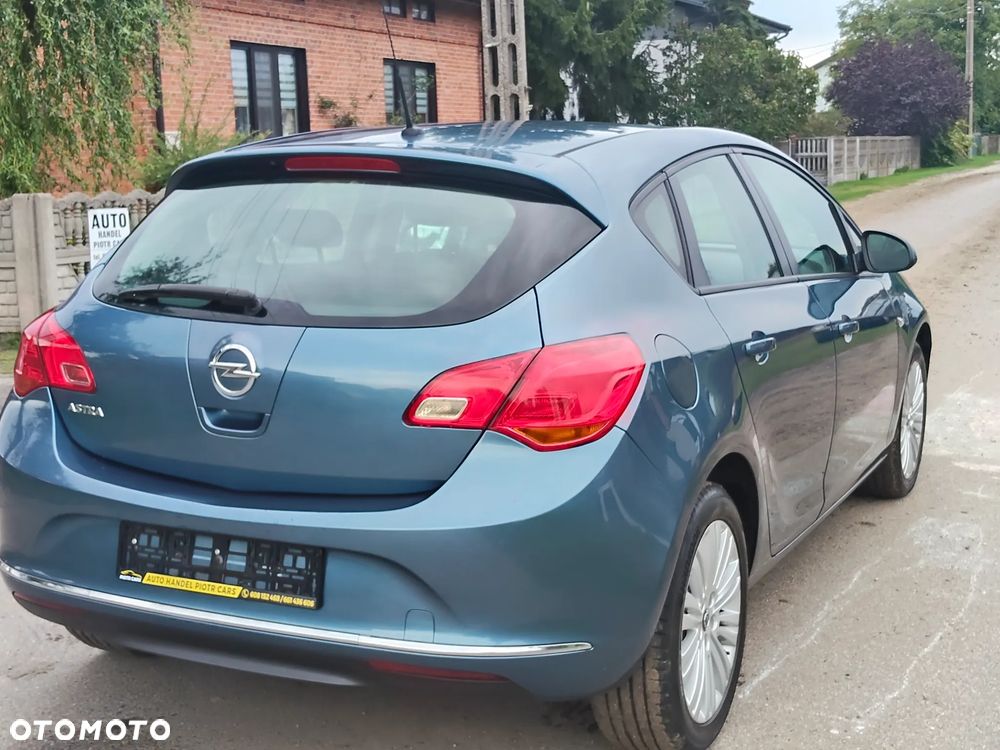 Opel Astra 1.6 ENERGY - 9