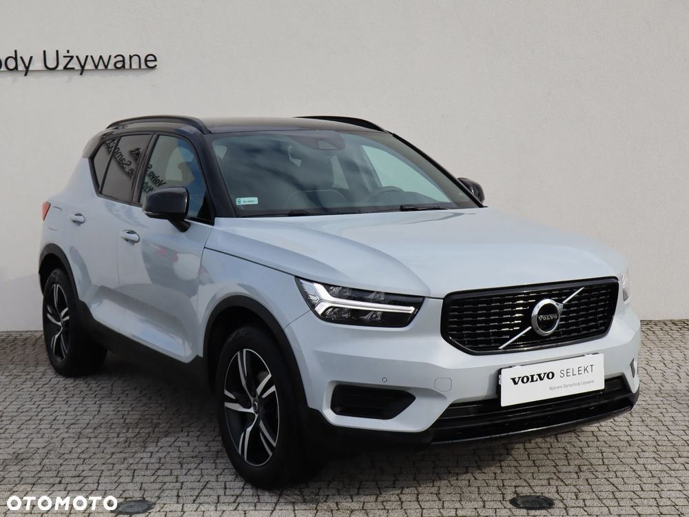 Volvo XC 40 T3 R-Design - 9