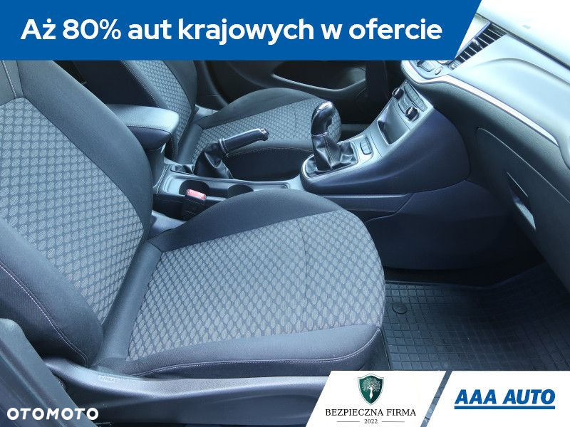 Opel Astra - 10