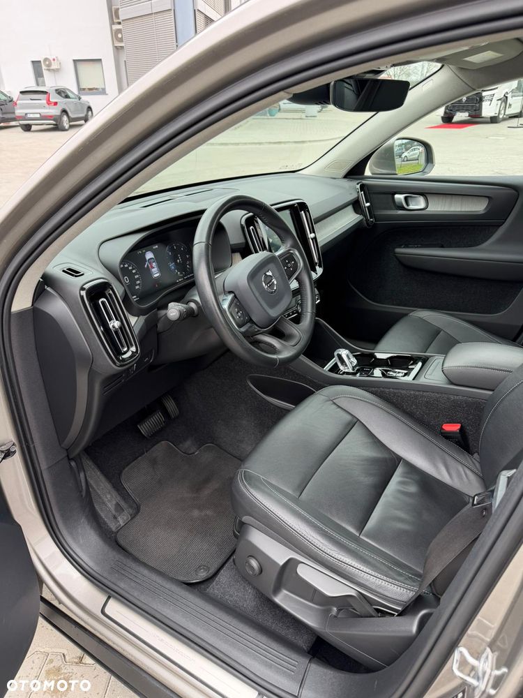 Volvo XC 40 D3 Geartronic Inscription - 32