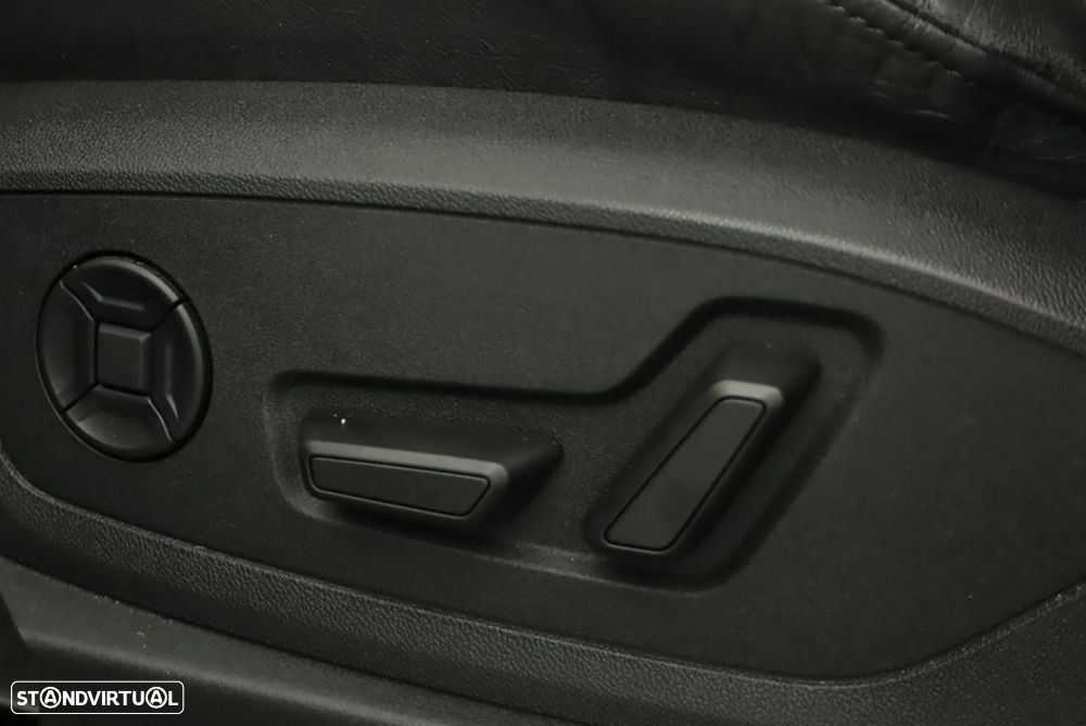 Audi e-tron 55 quattro S line - 23