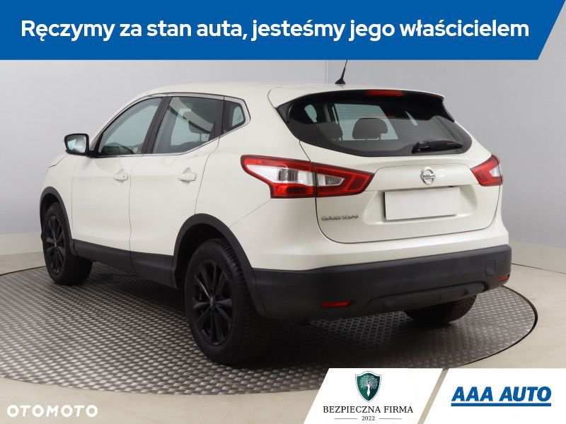 Nissan Qashqai - 6