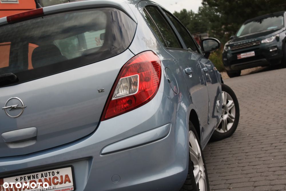 Opel Corsa 1.2 16V Silverline Easytronic - 19