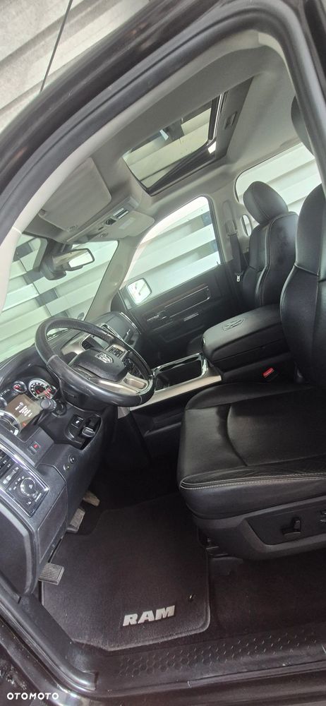 Dodge RAM 5.7 4x4 - 19