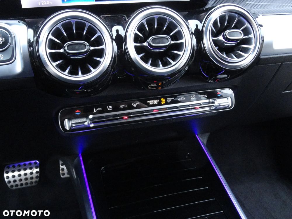 Mercedes-Benz GLB 200 d 8G-DCT Edition AMG Line - 17