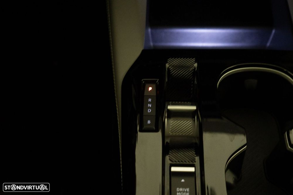 Citroën C5 X 1.6 Hybrid Shine e-EAT8 - 25