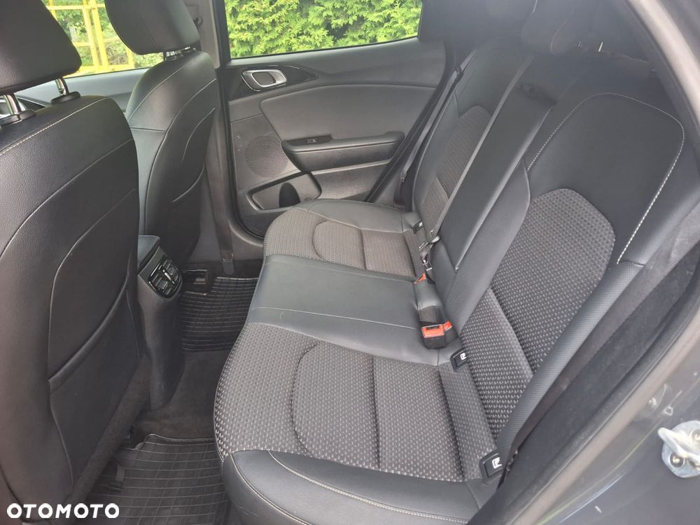 Kia XCeed 1.4 T-GDI OPF JBL SOUND EDITION - 21