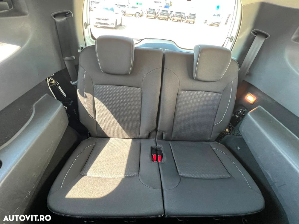 Dacia Lodgy 1.5 Blue dCi Laureate - 9