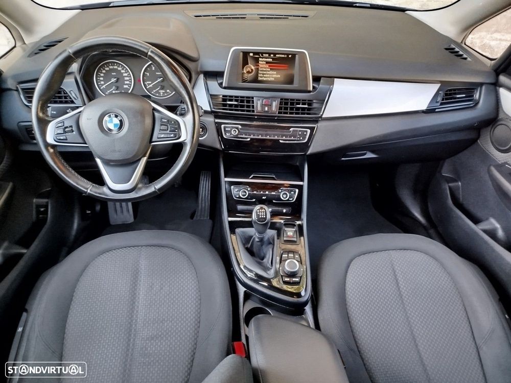 BMW 216 Active Tourer d Advantage - 4