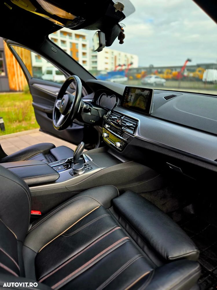 BMW Seria 5 520d AT - 8