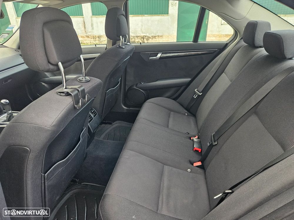 Mercedes-Benz C 180 CDI Classic BlueEfficiency - 8
