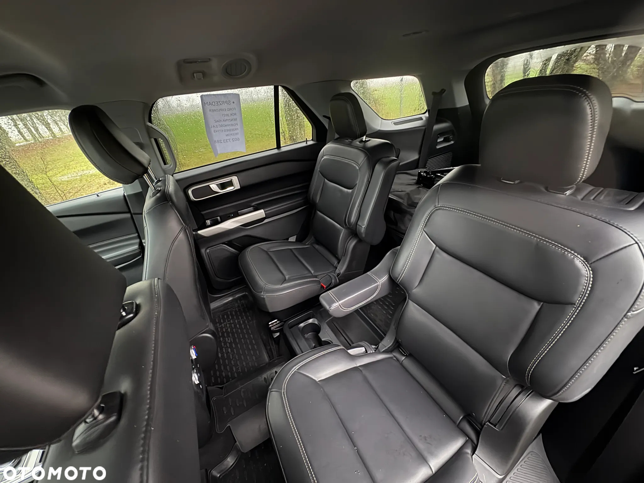 Ford Explorer - 14