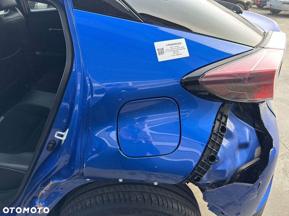 Toyota C-HR 1.2 T Dynamic - 27