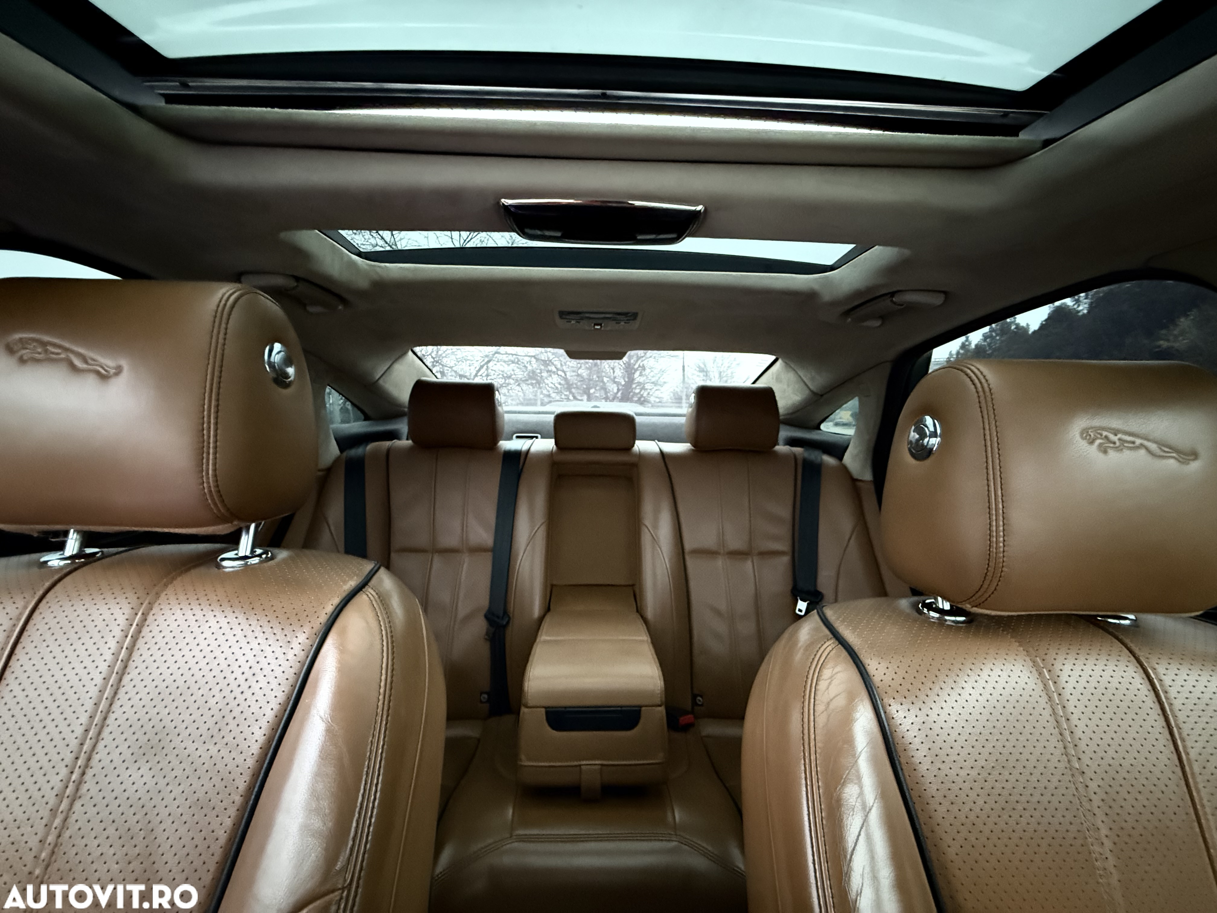 Jaguar XJ 3.0 V6 Portfolio Aut SWB - 14
