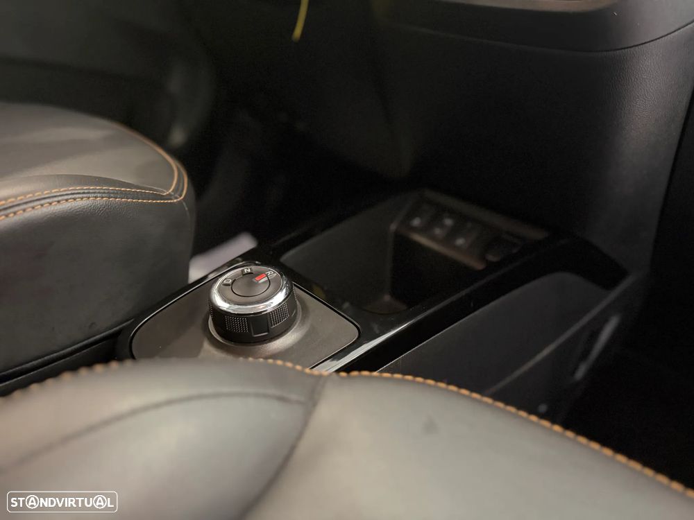 Dacia Spring Comfort Plus - 14