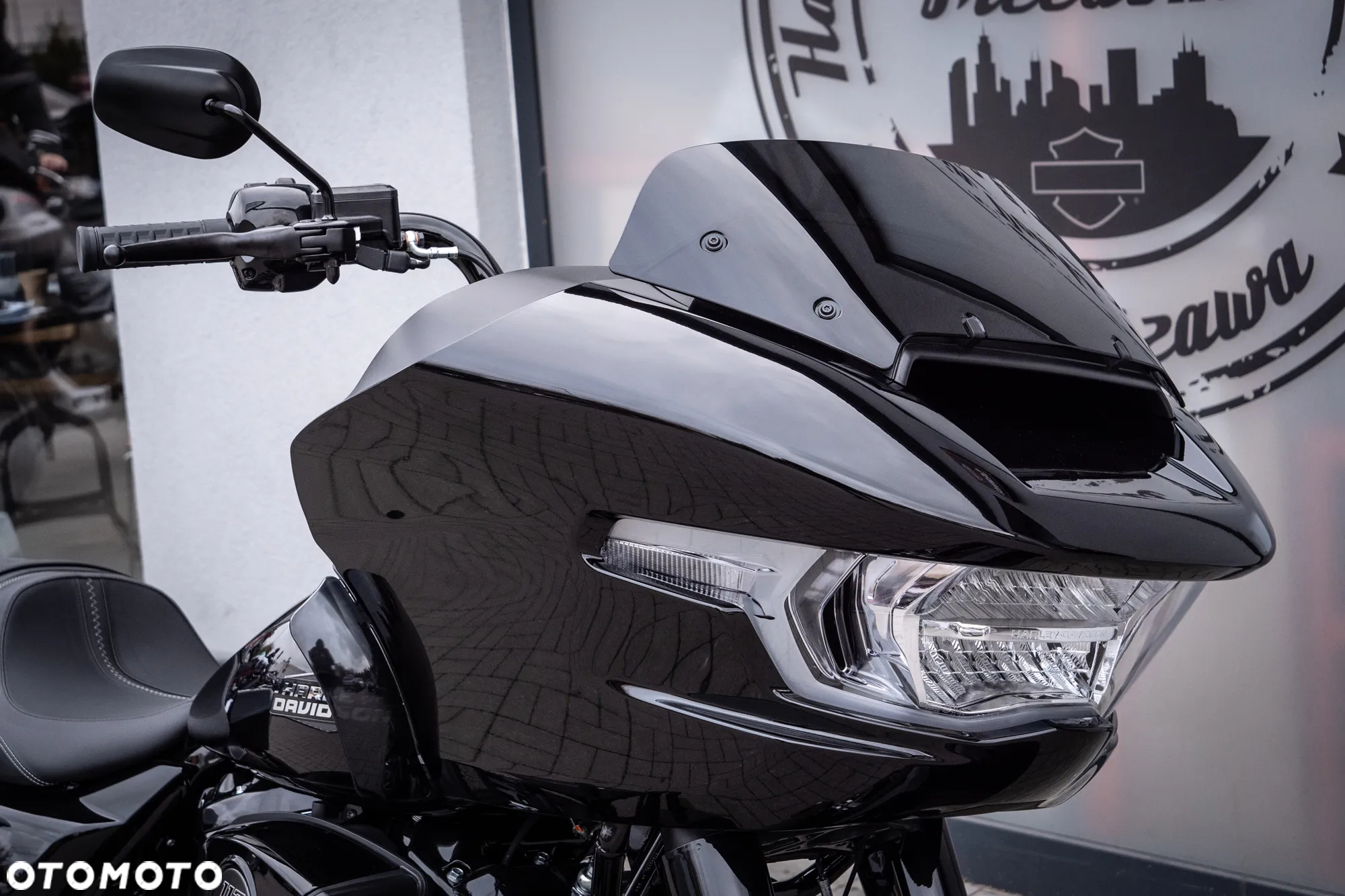 Harley-Davidson Touring Road Glide - 18