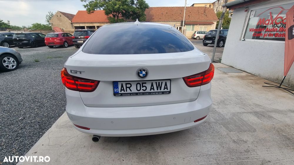 BMW Seria 3 318d - 11