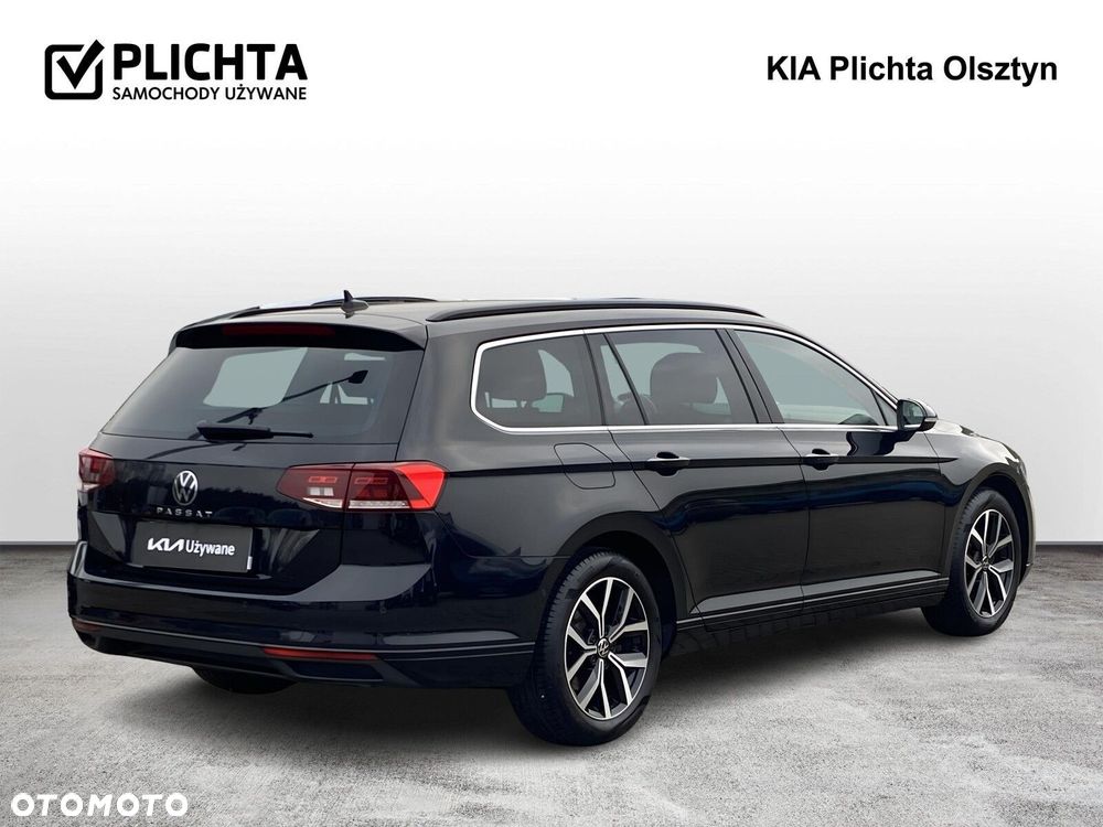 Volkswagen Passat - 5