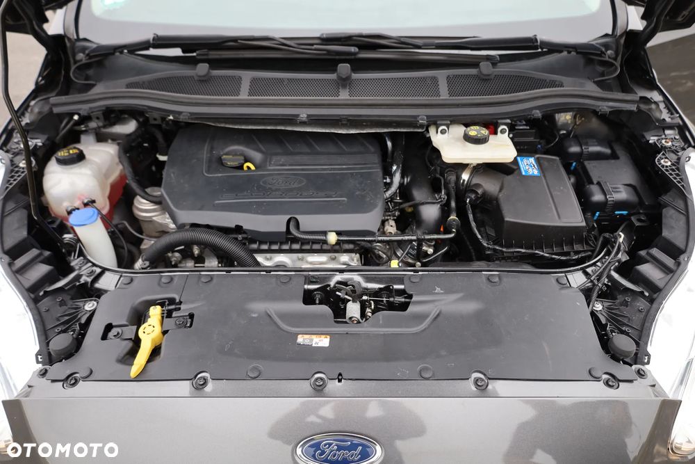 Ford S-Max 1.5 EcoBoost Titanium - 25