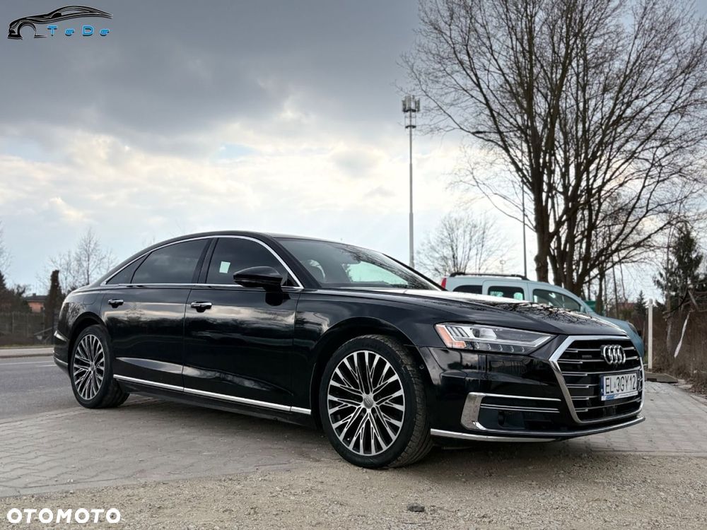 Audi A8 - 7
