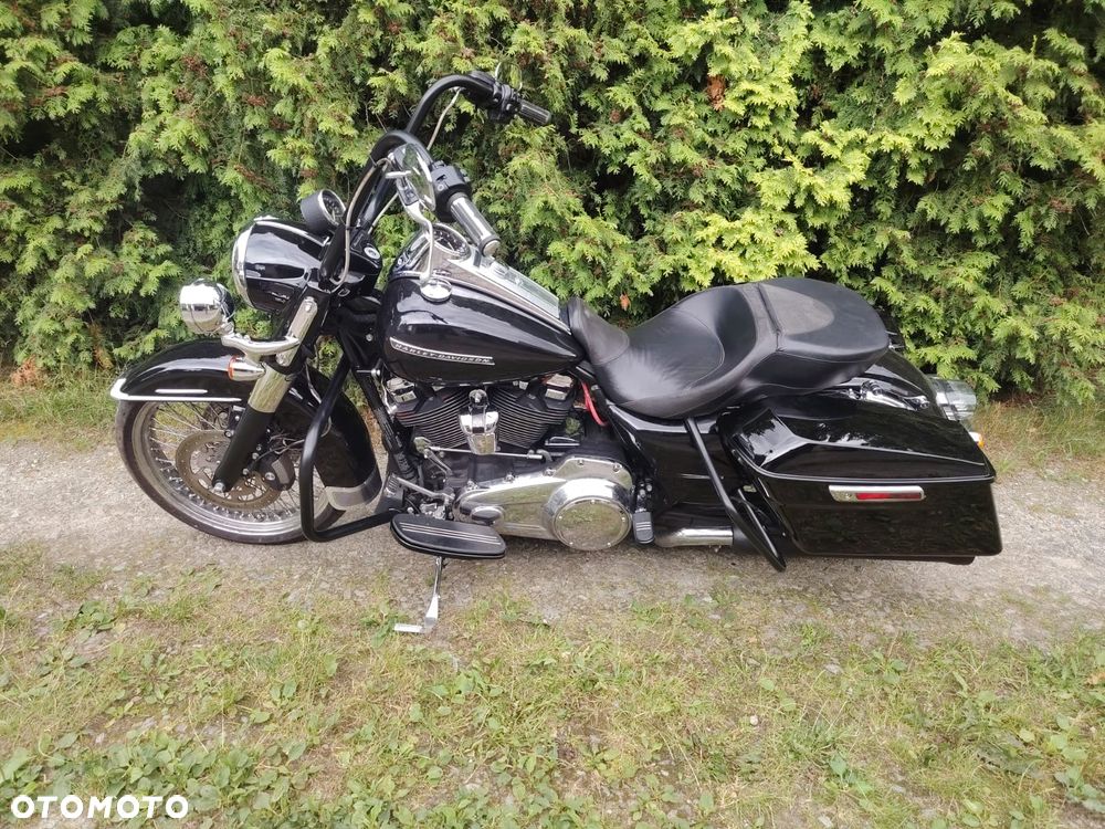 Harley-Davidson Touring Road King - 2