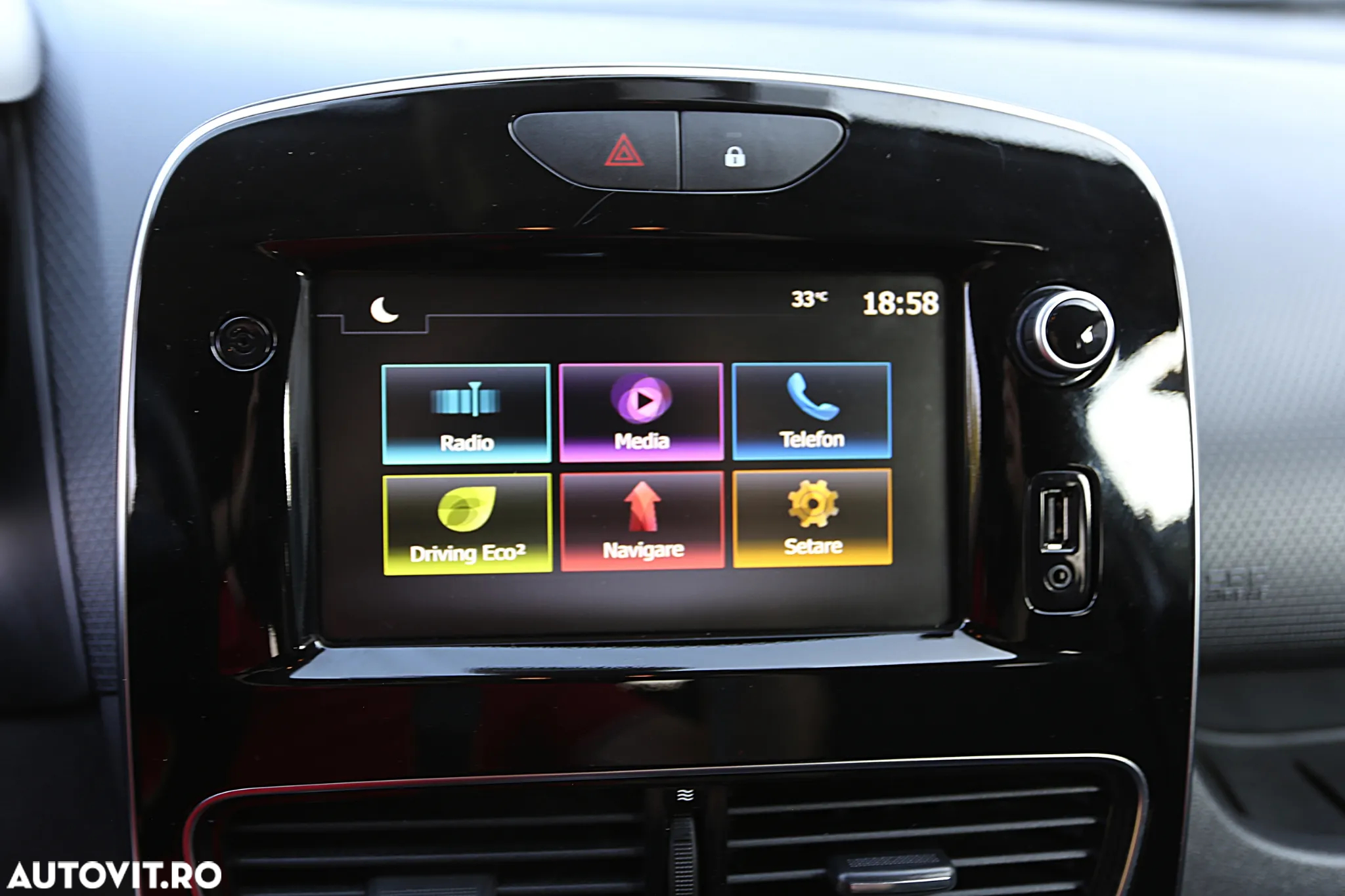 Renault Clio TCe 90 Limited - 13