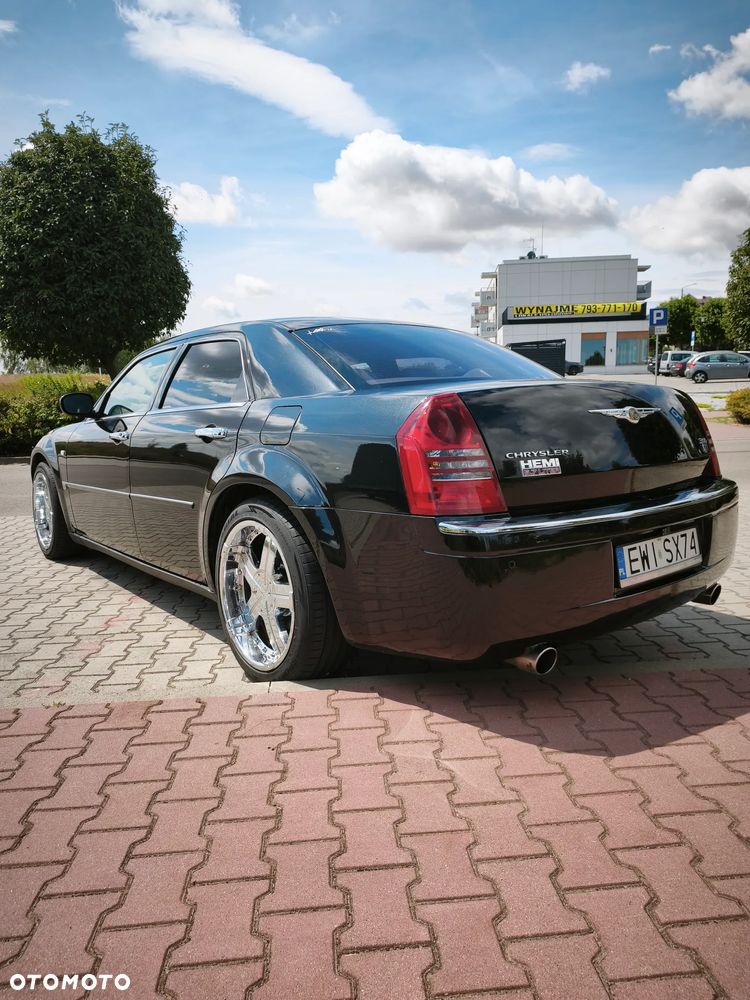 Chrysler 300C 5.7 V8 Hemi - 4