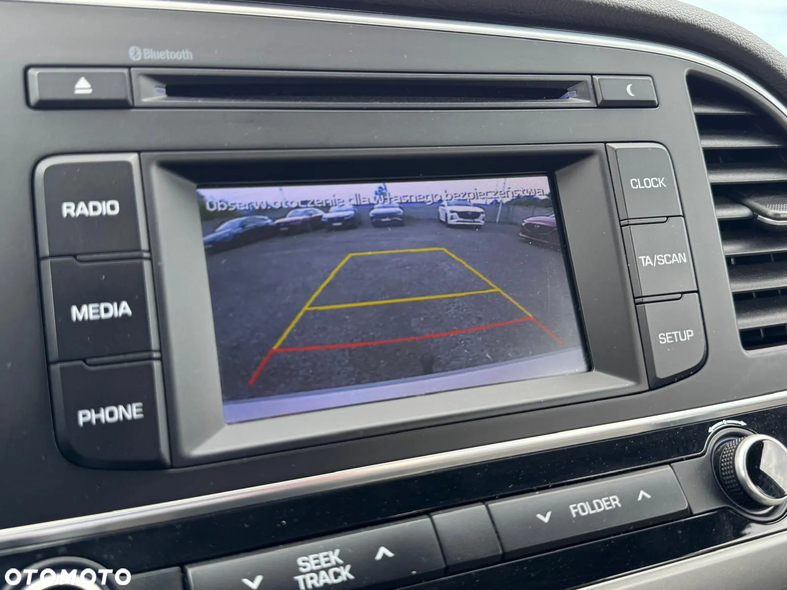 Hyundai Elantra 1.6 Style - 14