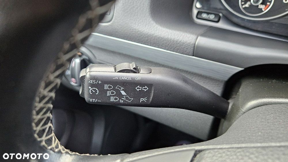 Volkswagen Touran 1.6 TDI DPF DSG Cup - 25