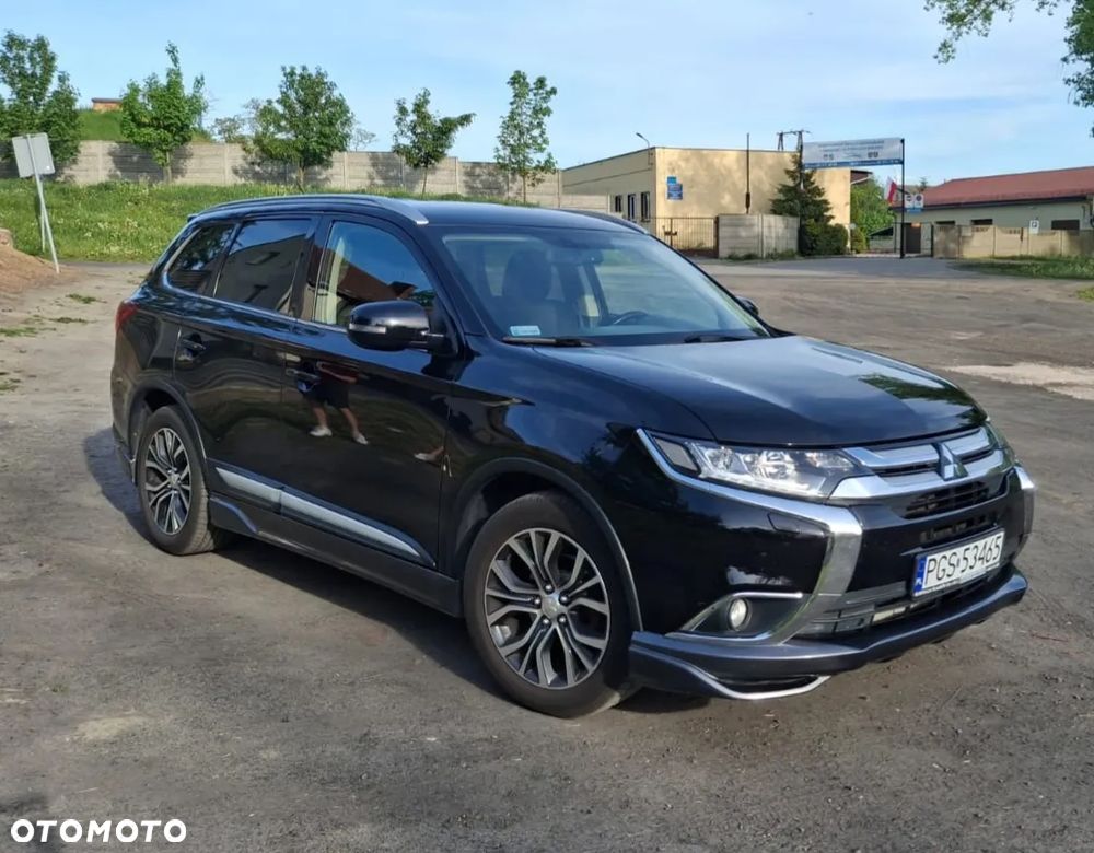 Mitsubishi Outlander 2.0 Intense + 4WD CVT - 3