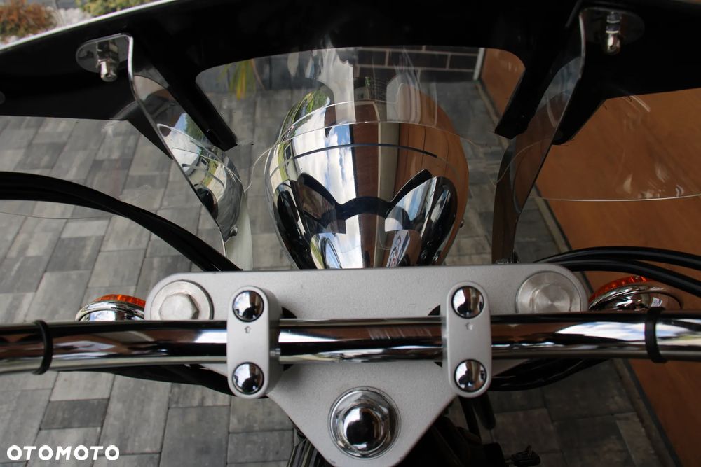Yamaha XVS - 17