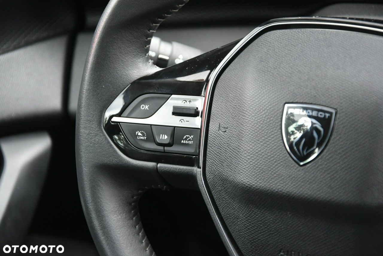 Peugeot 308 - 18
