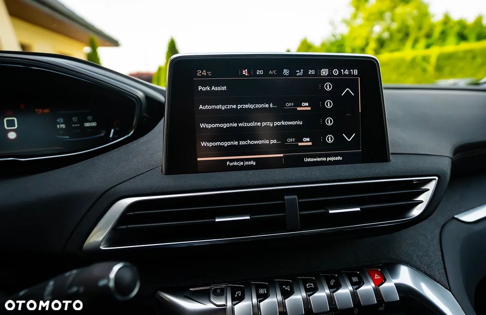 Peugeot 3008 PureTech 130 Stop & Start GPF Allure - 38