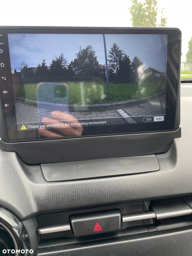 Mazda 2 SKYACTIV-G 90 White Edition - 15