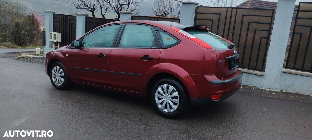 Ford Focus - 5