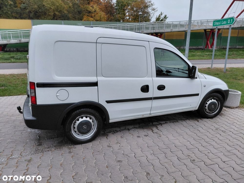 Opel Combo 2010 photo 5