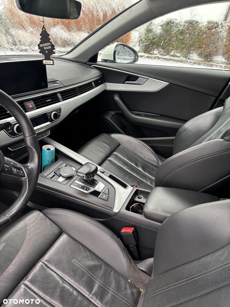Audi A4 Limousine 1.4 TFSI Sport S tronic - 8